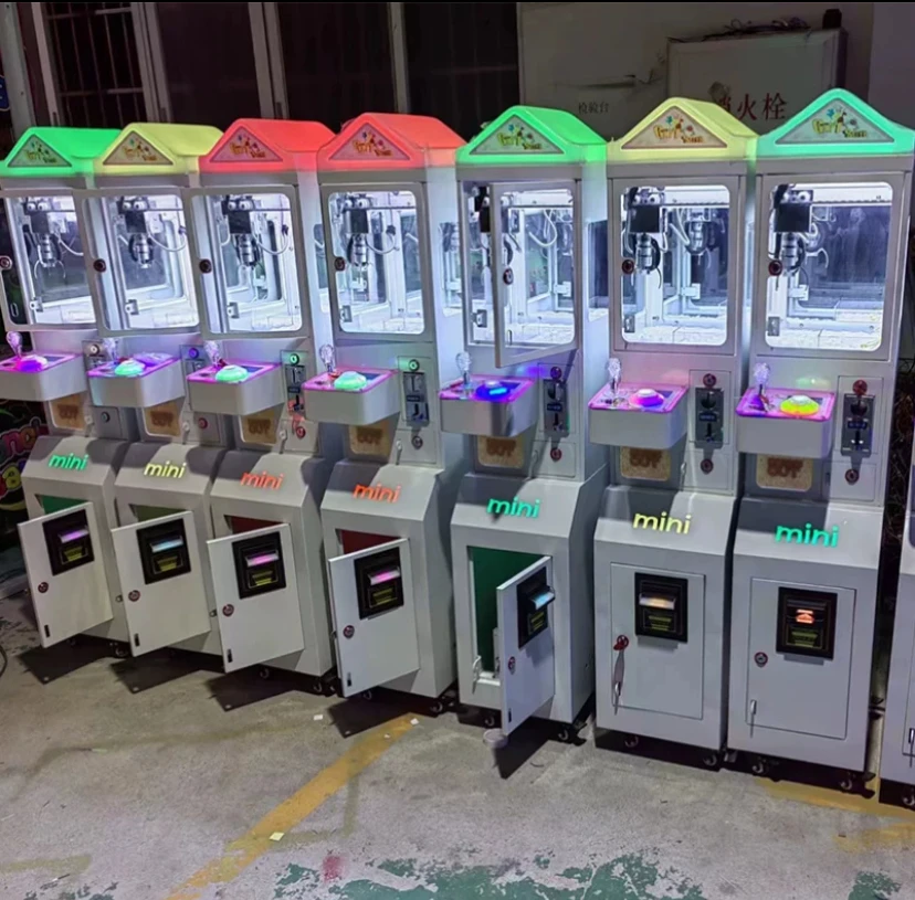 Mini Coin-Operated Mega Small  - Arcade Toy Claw Vending Machine recensione e prezzo